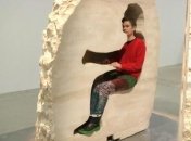 Французского художника замуруют на неделю в 12-тонном камне 