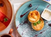 Вкусно, как у мамы: простые рецепты приготовления сырников (Фото)