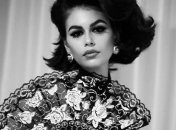 Кайя Гербер скопировала образ своей матери (Фото)