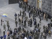 Под Кабмином около 50 человек требуют увольнения начальника УГО