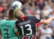 Бундеслига: Айнтрахт удержал победу над Хоффенхаймом, забив на первой минуте