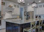 Чому варто оформити кухню в сірих тонах: переваги та недоліки (Фото)