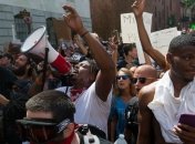 В Бостоне прошел многотысячный протест против расизма