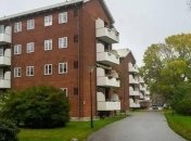 Европейский двор при помощи фотошопа превратили в украинский: в сети обсуждают результат