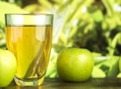 Яблочный сок: как правильно пить, чтобы не навредить себе
