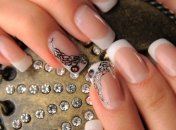 Как правильно подготовить ногти к лету?