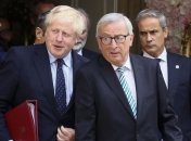 Джонсон заявил Юнкеру, что не намерен просить отсрочки Brexit