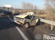 Легковушка всмятку: на Харьковщине произошло жуткое ДТП (Фото)