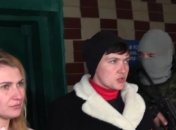 В сети появилось видео, как Савченко посещает пленных на Донбассе