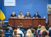 Сколько Украине нужно одолжить в этом году