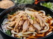 Удон – это пряное блюдо азиатской кухни (изображение создано с помощью ИИ)