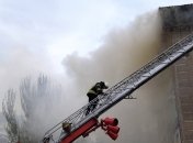 В Славянске случился пожар в Центре культуры (Фото и видео)