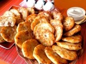 Ароматные домашние беляши по быстрому рецепту