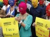 Более 100 музыкантов вступились за Pussy Riot