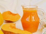 Почему важно пить именно тыквенный сок по утрам