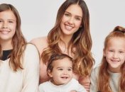 Джессика Альба водит 10-летнюю дочь к семейному психологу