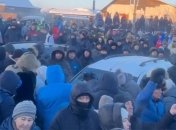 На улицах Уфы в последние дни собираются тысячи человек