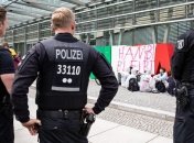 В Германии неизвестные напали на беженцев из Афганистана