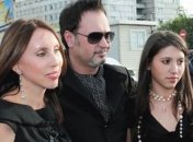 Жена Валерия Меладзе не желает его отпускать