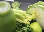 Що можна пити при гастриті: користь капустяного соку