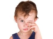 Самые распространенные глазные проблемы лета. Как помочь малышу