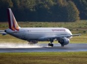 МИД проверяет, были ли украинцы среди пассажиров разбившегося Airbus A320