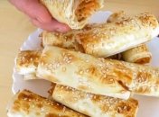 Рецепт дня: слоеные пирожки-трубочки из лаваша