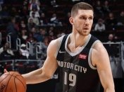 Михайлюк набрал 17 очков в дебютном матче Летней лиги НБА за Детройт
