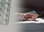 Лежали голые в окружении таблеток: молодых парня и девушку нашли мертвыми на Днепропетровщине