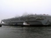Британцы спустили на воду крупнейший военный корабль в своей истории (Видео)