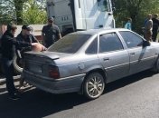 Менее, чем за час: в Ивано-Франковской области разыскали и задержали угонщика автомобиля
