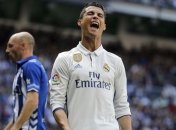 Роналду угрожает покинуть "Реал" в случае перехода Азара