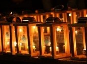 Сегодня к КГГА привезут Вифлеемский огонь