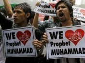 Актриса пытается удалить скандальный ролик из Интернета