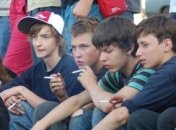 Мальчики раньше взрослеют