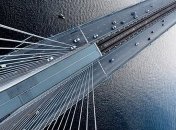 На Южном мосту в Киеве возникла авария с одним из старых деформационных швов