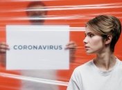 Чи потрібно носити маску, якщо в квартирі є хворий на коронавірус?  Лікар дала відповідь