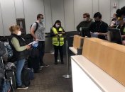 Посольство: из США в Украину спецрейсом вернулись 194 пассажира (Фото)