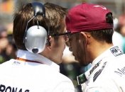 Льюис Хэмилтон извинился за провал на Гран При Испании