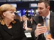 О чем Кличко хочет поговорить с Меркель?  
