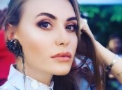 Веселые закрутки: Слава Каминская поделилась рецептом консервированных огурцов