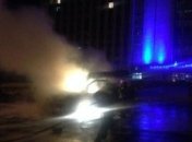 В результате взрыва возле здания Донецкой ОГА пострадали 4 человека