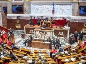 Французских депутатов впервые обяжут обосновать свои расходы