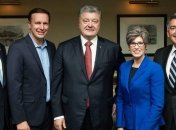 Порошенко обсудил с конгрессменами США усилия для деоккупации Крыма и Донбасса