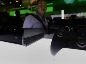 Microsoft выпустит удешевленную на 100 долларов версию Xbox One