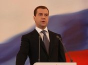 Медведев призвал решить вопрос переносимости сотовых номеров