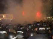 Обвиняемым по делу Шеремета продлили меры пресечения: под судом начались столкновения (видео)