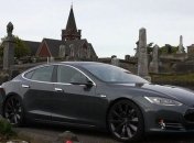 Установлен новый мировой рекорд электрокара Tesla Model S (Видео)