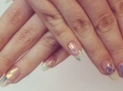 Оригинальный маникюр с эффектом битого стекла (Фото)