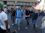 На юге Ирака продолжаются беспорядки: 14 человек погибло, сотни пострадали